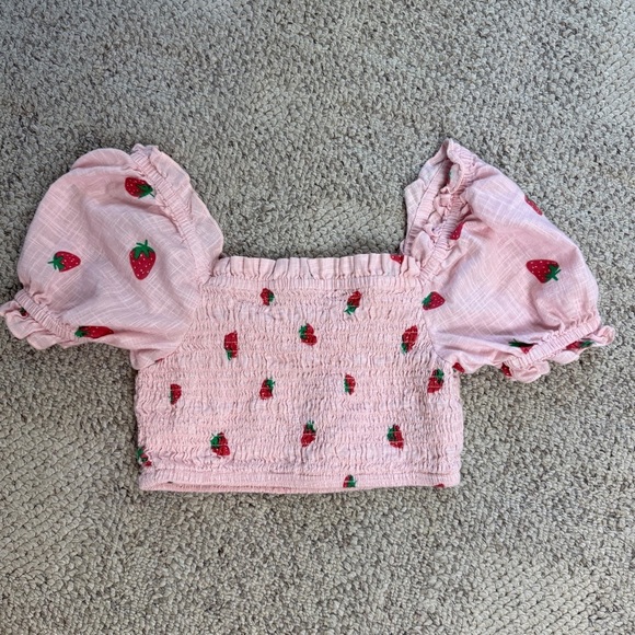 Cotton On Strawberry Smocked Crop Top Small - Picture 1 of 6